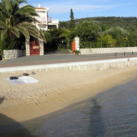 Apartments With A Parking Space Barbat, Rab - 16816 Barbat na Rabu Exterior foto