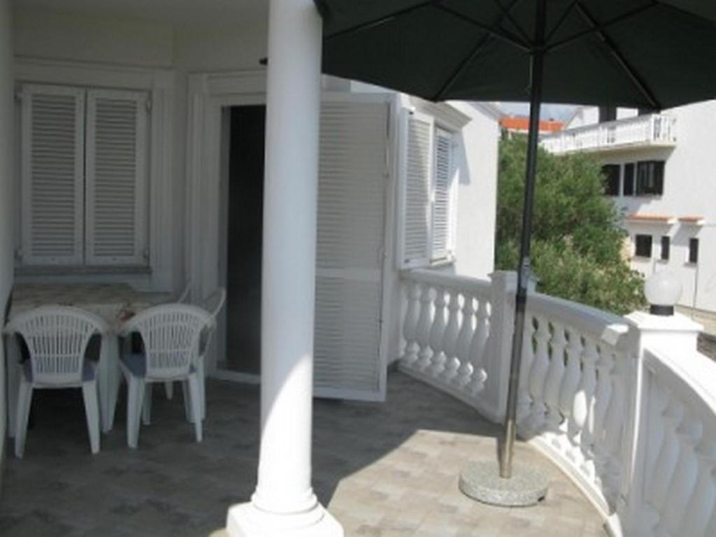 Apartments With A Parking Space Barbat, Rab - 16816 Barbat na Rabu Exterior foto